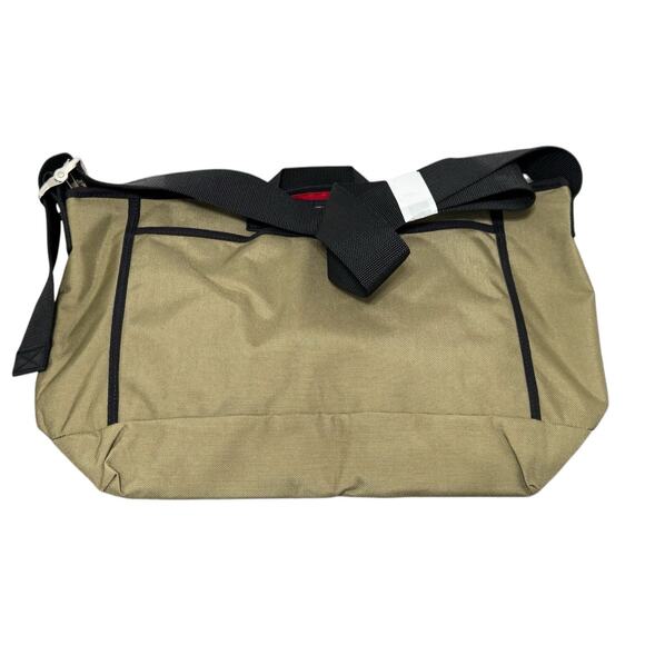 NWT! Free People x Manhattan Portage Kaleidoscope Utility Messenger Bag - Picture 5 of 9